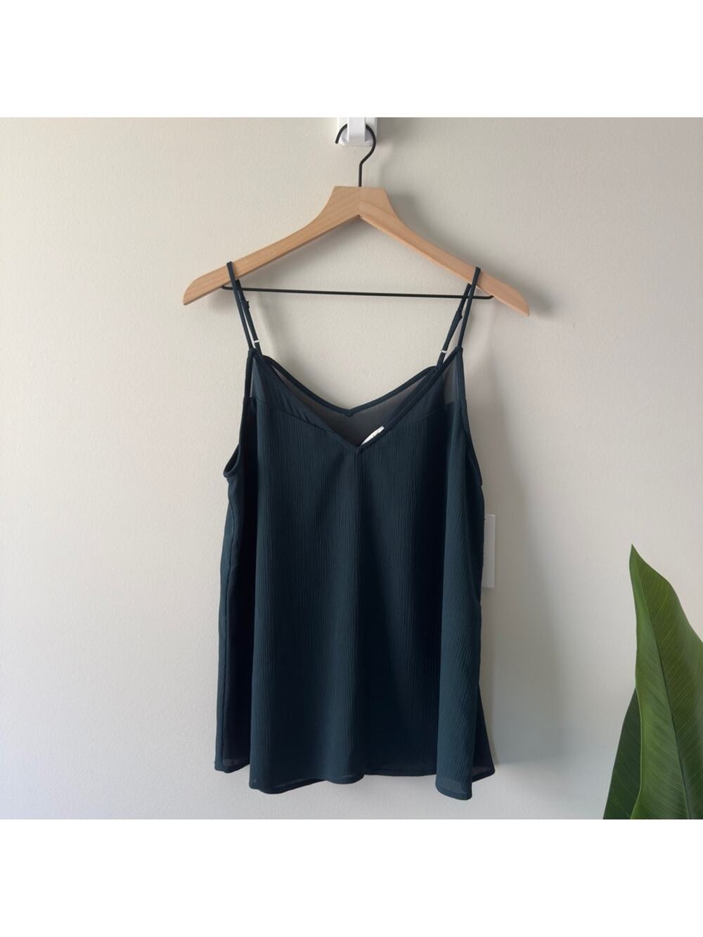 Anthropologie Sophie Rue Adjustable spaghetti strap Sleeveless cami Top mesh NWT